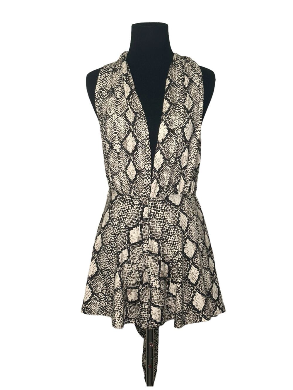 American Thread brown animal print halter romper size large